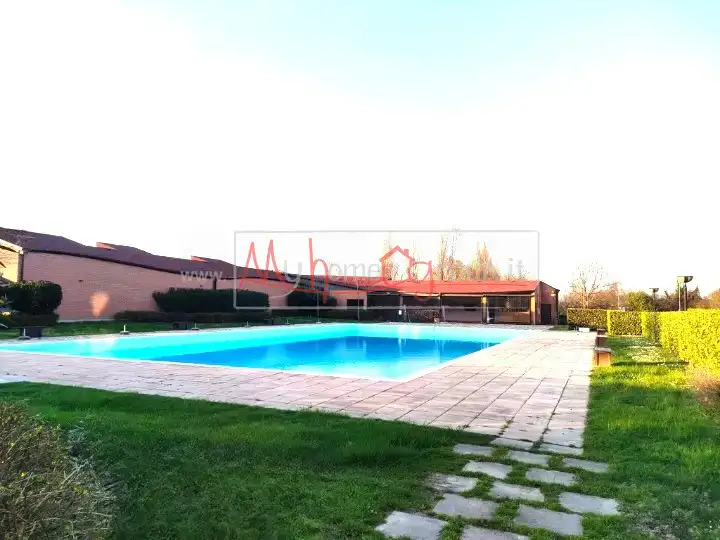 ULTIMO PIANO AL GOLF MONTECCHIA