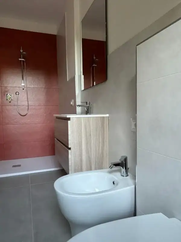 STANZA IN BIFAMILIARE SUPER CONFORT