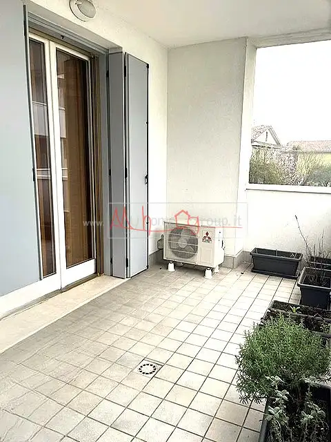 TRILOCALE CON TERRAZZA ABITABILE