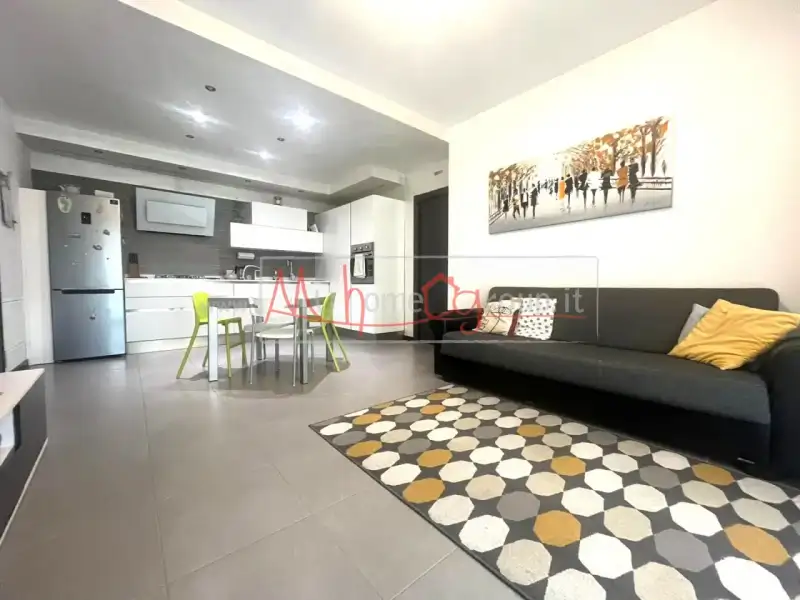 TRILOCALE CON TERRAZZA ABITABILE