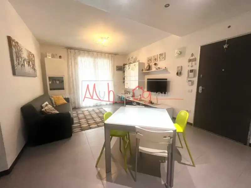 TRILOCALE CON TERRAZZA ABITABILE