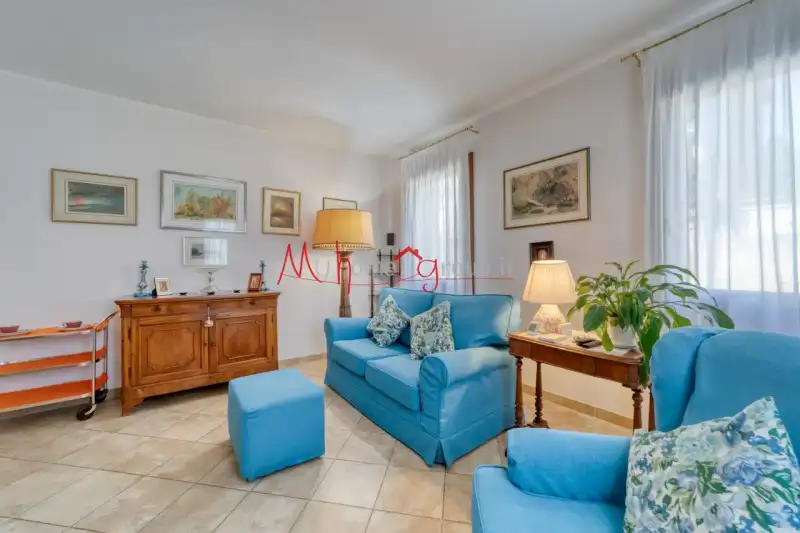 CASA SINGOLA COMPLETAMENTE RIFATTA A NUOVO NEL 2019