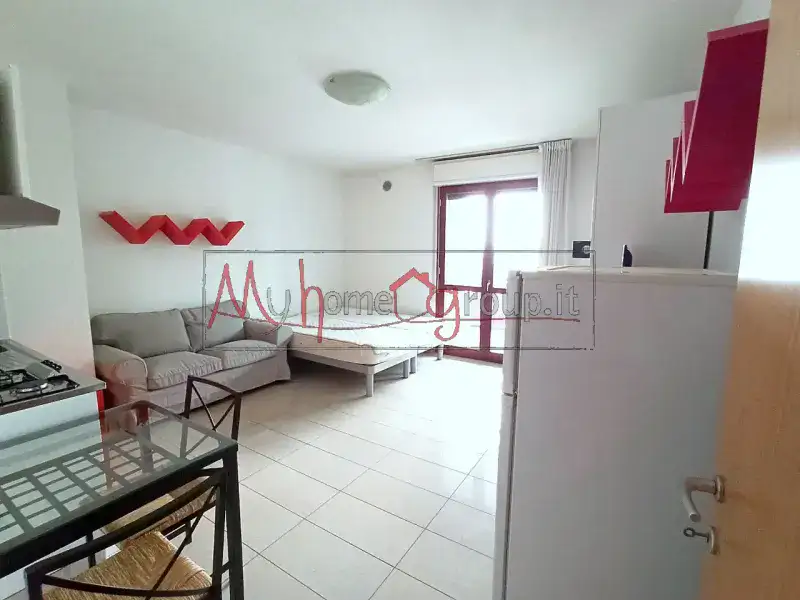 UFFICIO CON TERRAZZA ABITABILE