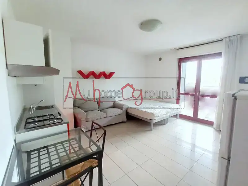 UFFICIO CON TERRAZZA ABITABILE