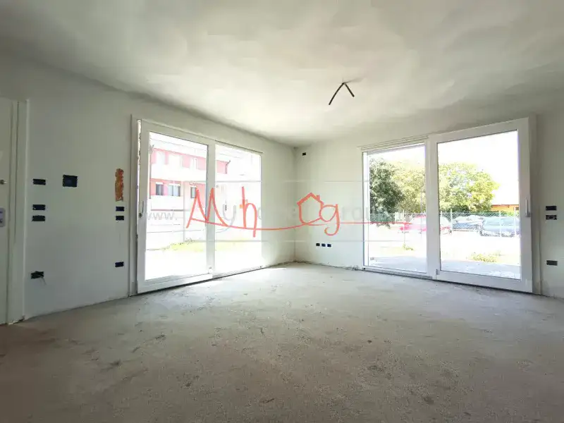NUOVA PORZIONE DI VILLA A SCHIERA