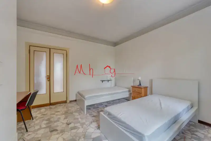POSTO LETTO PER STUDENTI IN CAMERA DOPPIA AL CENTRO DEL POLO UNIVERSITARIO