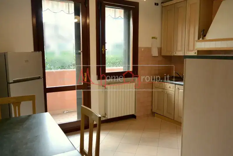 DUE CAMERE CON AMPIO GARAGE