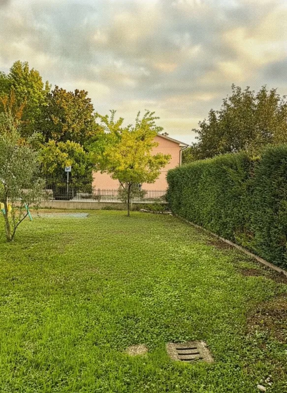 TRILOCALE CON AMPIO GIARDINO