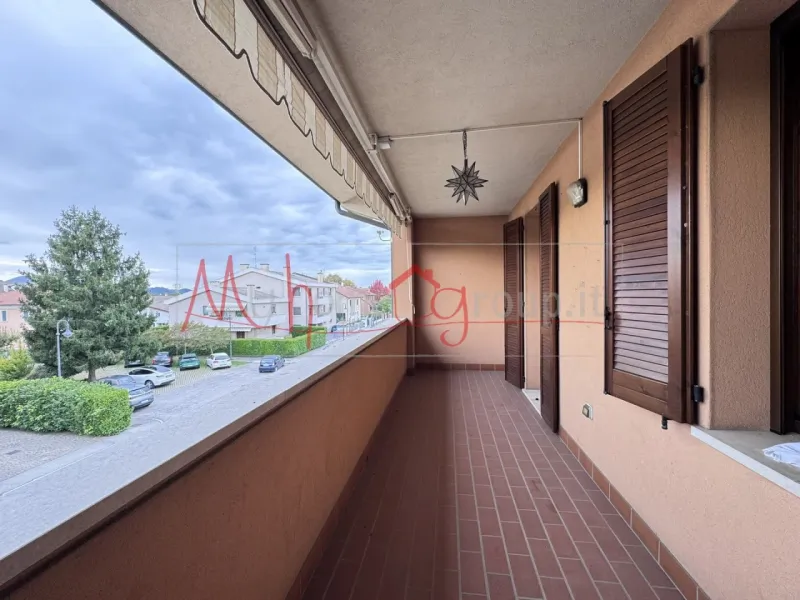 APPARTAMENTO ULTIMO PIANO CON TERRAZZO
