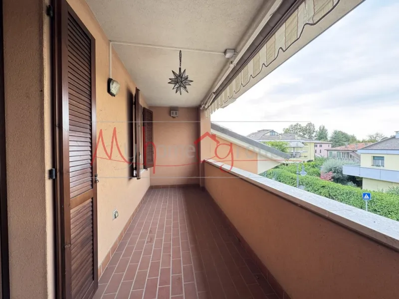 APPARTAMENTO ULTIMO PIANO CON TERRAZZO