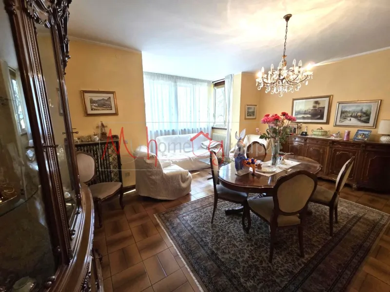 TRE CAMERE CENTRO GUIZZA